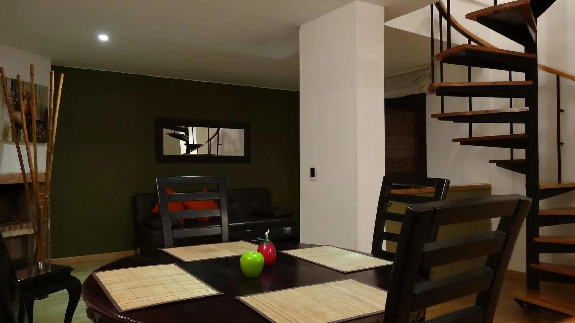 بوغوتا Arlington Place 4*,